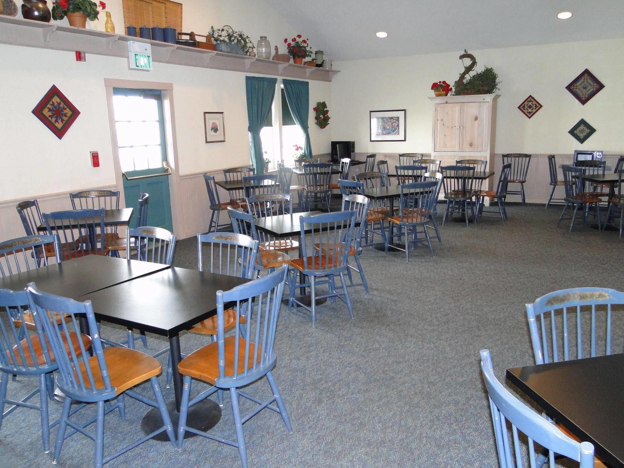 Amish Inn Nappanee Eksteriør bilde