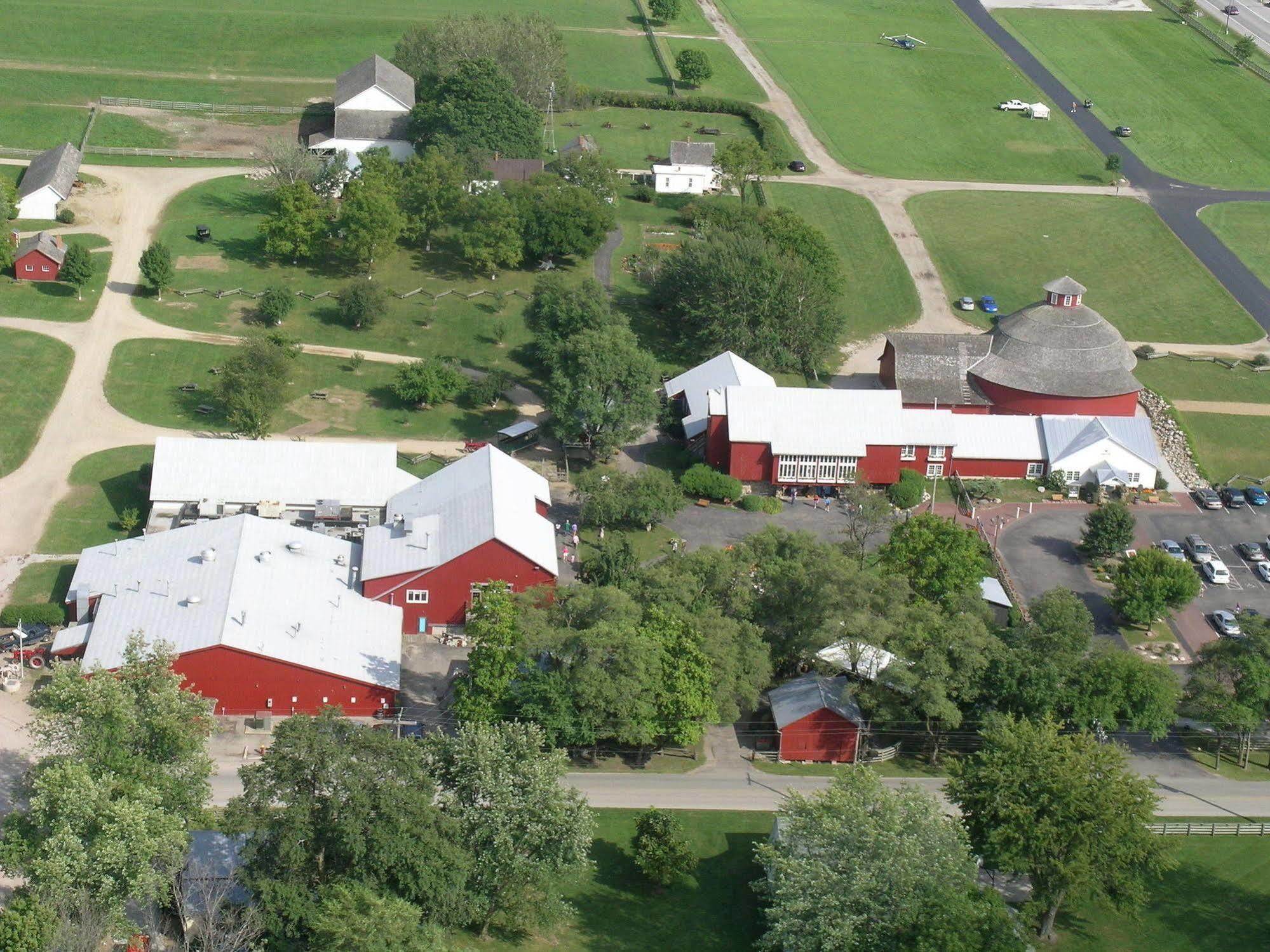 Amish Inn Nappanee Eksteriør bilde