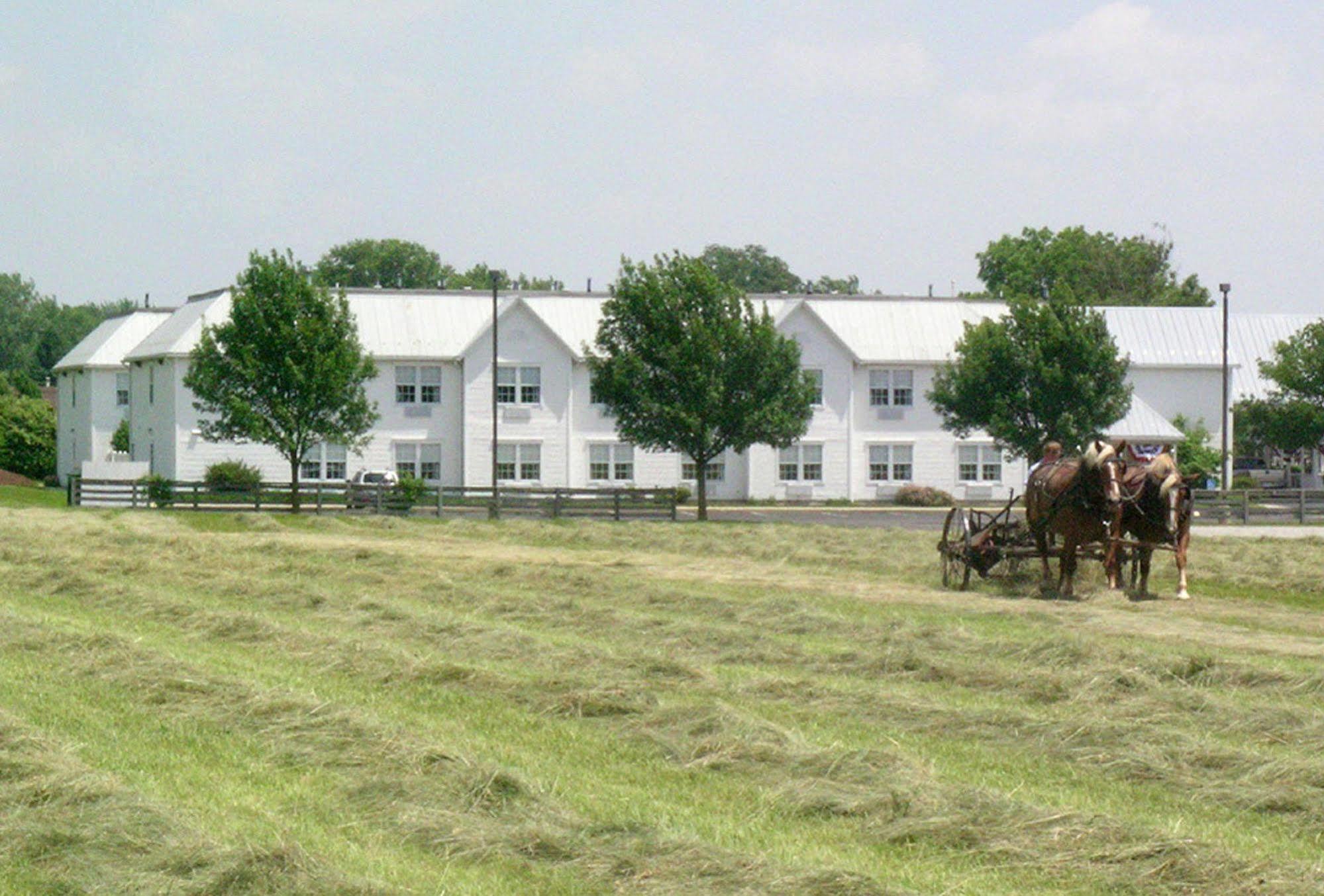 Amish Inn Nappanee Eksteriør bilde